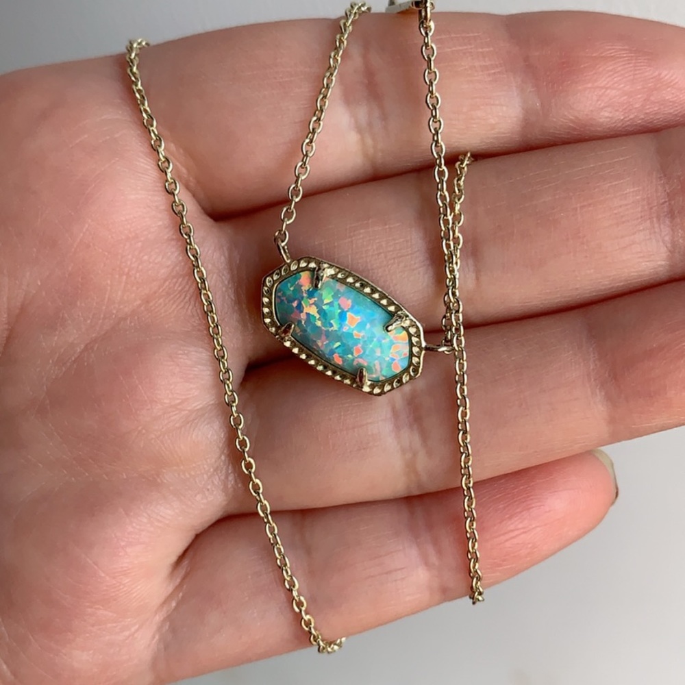 Kendra Scott Necklace
